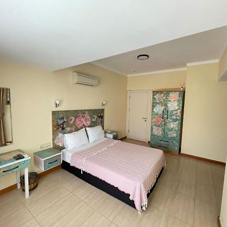 Hotel Dalos 戈西克 外观 照片