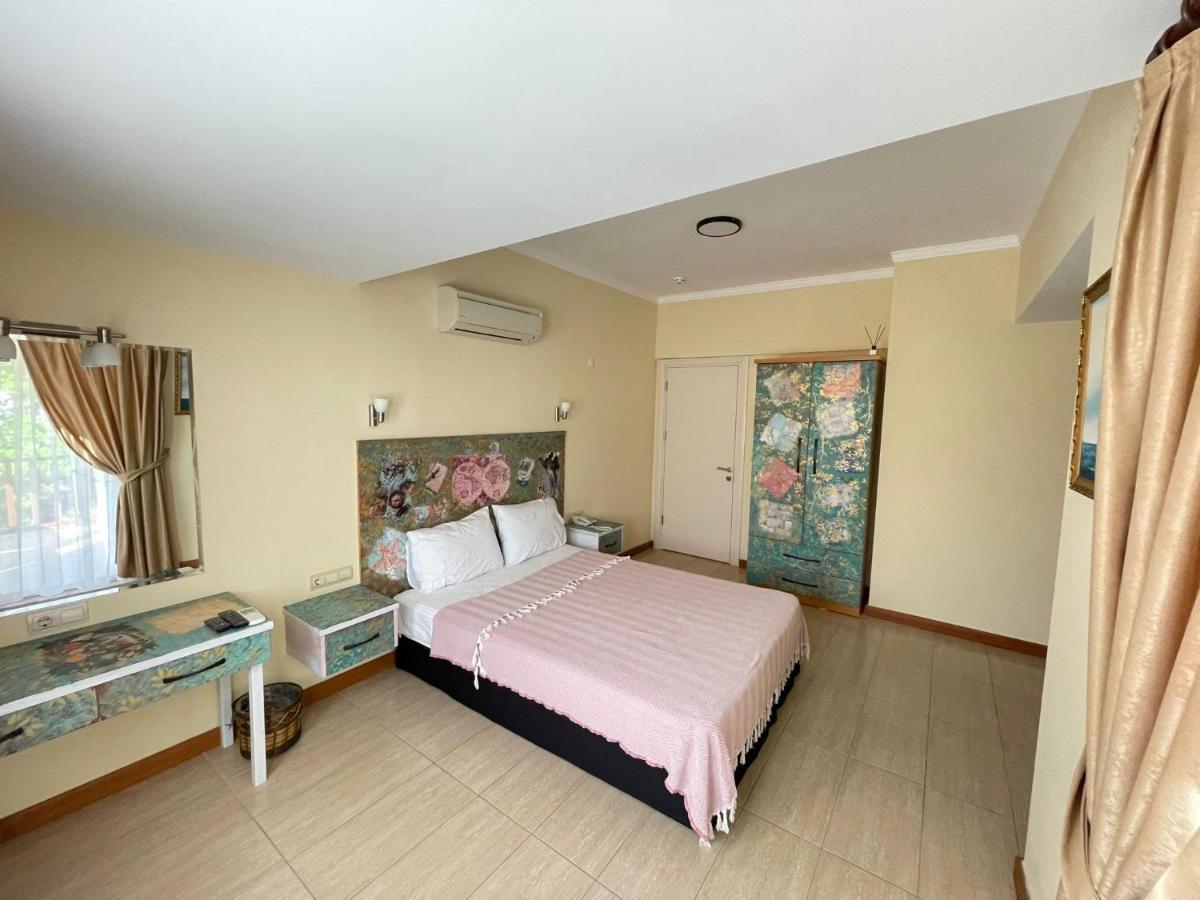 Hotel Dalos 戈西克 外观 照片