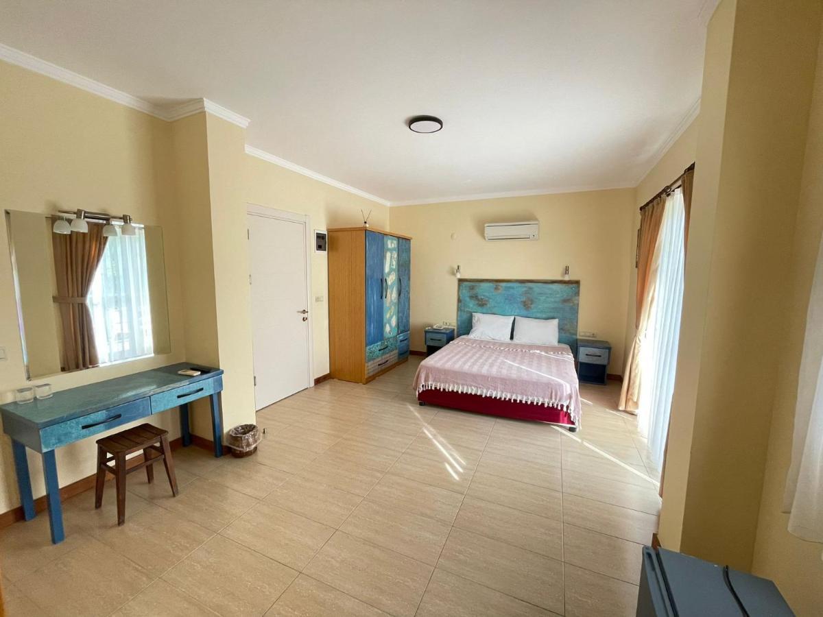 Hotel Dalos 戈西克 外观 照片